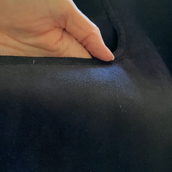 D & Co Furry Vest, Size XL - Picture 5 of 7